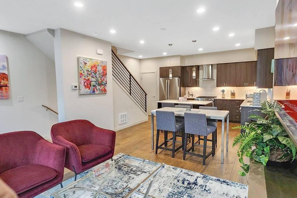 West Seattle'S Modern Townhome Eksteriør bilde