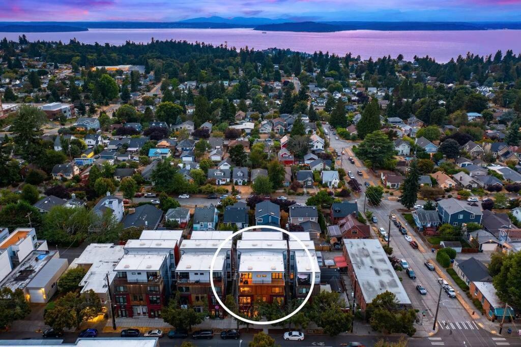 West Seattle'S Modern Townhome Eksteriør bilde